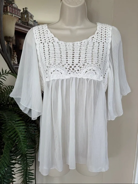 Dress Barn White Crochet Yoke Flutter Sleeve Blouse Open Knit Sheer Flowy Boho - Picture 12 of 12